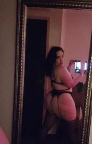 38DDD Milf Busty Curvy Brittany is back! Simply The Best - 41 - 1