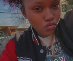 Kansas City escorts - Milky Monday let me drain you - 24