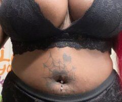 NEW IN TOWN 📍𝐻𝒾𝑔𝒽𝓁𝓎 𝐹𝒶𝓋𝑜𝓇𝑒𝒹 🥂💓 1OO% rεaℓ!!🌸 𝒞𝓊𝓂 𝒫𝓁𝒶𝓎 💦🍯guαrαntεεd 5🌟pεrformαncε! 👅✅ - 22 - Image 3