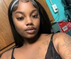 "Name's Sevyn. If you text me first, I might just bring you good luck."🤭🫦OUTCALLS - 25 - Image 6