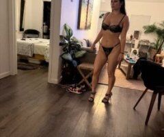 Classy Brunette who Gets the Sa at fredxx - 25 - Image 9