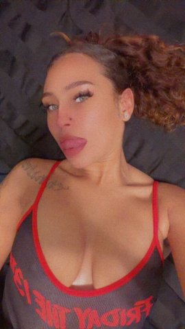 AVAILABLE To Give You A SugarRushh🤭 - 27 - 1