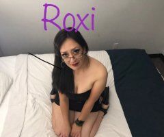 Dahlia knoxxx and Roxi are together for the night so don't miss us! - 32 - Image 6