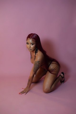 I AM THE ONE YOU BEEN SEEKING🥂 insta :Fettytheintrovert_ - 24 - 1