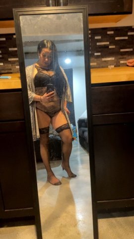 New Incall Location Roseville Call Now Come See Me! Sexy horny lil MILF Perfect Rack Round lil Ass Incall and Outcall - 39 - 1