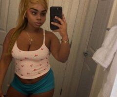 4'9 petite funsize💦👅Qv and Hhr speical 💦👅 - 23 - Image 1