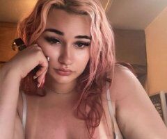 Thick Curvy Redhead W Tanlines & Pierced Nipples - 25 - Image 5