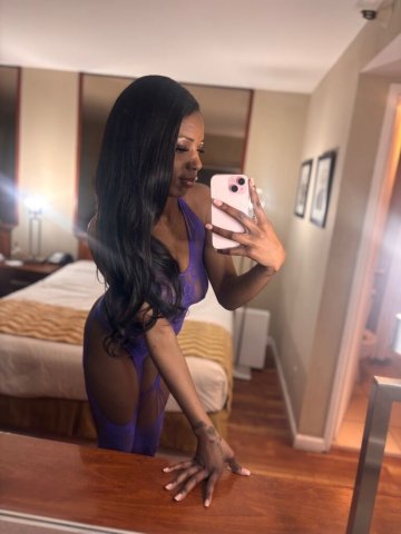 Here for a good time not a long time ☺ outcalls available now !! - 20 - 1