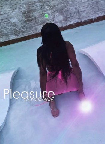 MADE FOR BALLERS ONLY , PRETTY PRICEY PUSSY 💦👅🍆⏲ HERE TO PLEASE YOU IF YOU ARE HIM 📞🚘🌃 - 30 - 1
