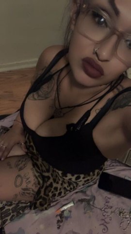 CAR DATE SPECIAL CUM AND SEE THE HEAD SPECIALIST AND LET ME SUCK THE SOUL OUT YOUR BODY DEEP THROAT QUEEN AVAILABLE NOW FETISH FRIENDLY PNP FRIENDLY CONTENT AVAILABLE CAM SESSIONS AVAILABLE - 30 - 1