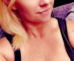 Las Vegas escorts - Sexy MILF - Car Fun and Outcall Specials - Available/Disponible - 36