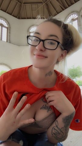 Hello love avaliable 24/7 Hrs😍and big ass ready for you Incall outcall and carhub 👅 - 25 - 1