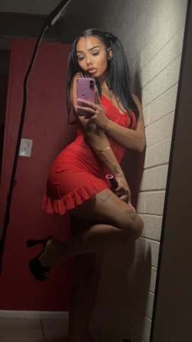 Your wish ✨✨is my command 💖 Petite treat dont miss out 📞✨💖 - 24 - 1