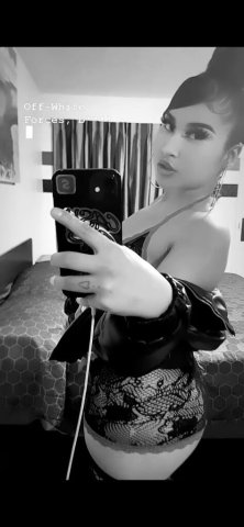 A Sexy Young Hottie 🥵 Available Now💦 - 21 - 1