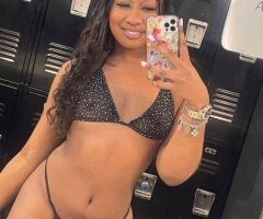 BACK IN TOWN ✈ FOREIGN BARBIE 🫦 - 24 - Image 3