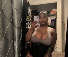 Philadelphia escorts - OUTCALL /CARDATE - 28