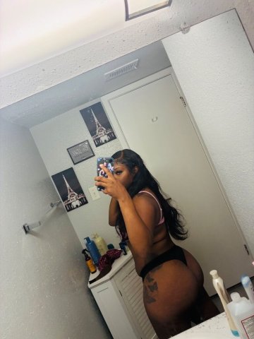 Big Booty Freak 💦 - 29 - 1