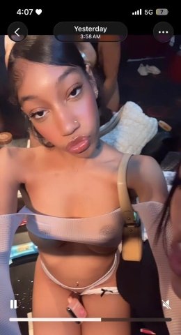 ✨Your Favorite 🌹😘🥰 IN/OUT - 19 - 1