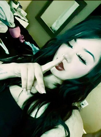 sexc 4'11 , latina, native,asian 💋 - 21 - 1