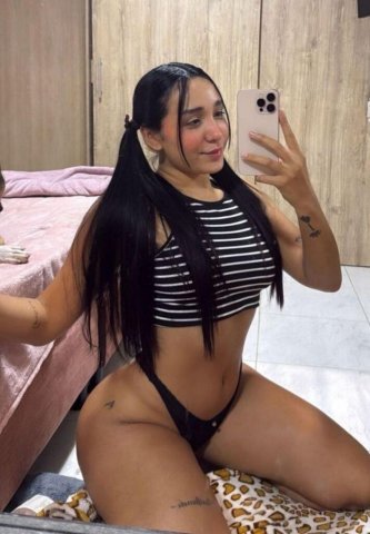 LATINA HERMOSA MUY CALIENTE ESPERANDO POR TI - 27 - 1