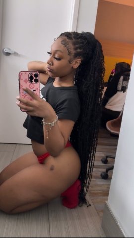 Incalls & outcalls 🏠🚘 BIG booty 🍑Ready to please 😩😩😩 - 21 - 1