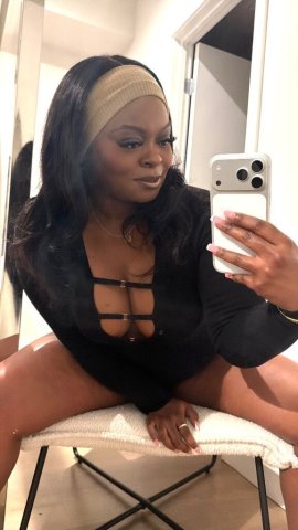 OUTCALL/INCALL VIDEO CALLS😍 CLASSY BUT Freaky GIRL 😘😘😘💕 📲 - 24 - 1