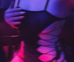 Greensboro escorts - young snow bunny ready to play - 20