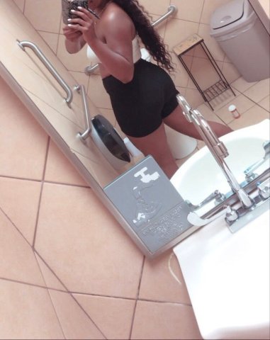 INCALLs & OUTcalls available now & later LUNAA🌖🌖🌖 🧚 SPECIALS ; not cheap ! 🫧🫦💧 - 27 - 1