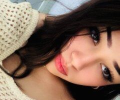 💋 Petite Latina Luxury Companion | Elegant, Discreet & Unforgettable - 20 - Image 1