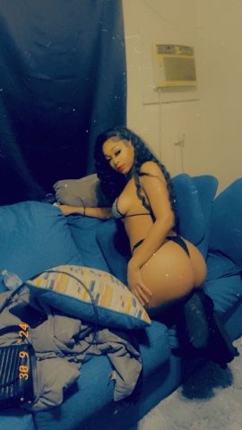 here for the weekend AVAILABLE OUTCALL & INCALL - 23 - 1