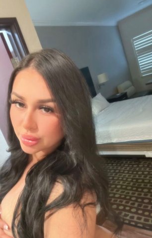 LONELY LET'S MEET 😘 OUTCALLS ONLY ! TEXT NOW OR CALL AVAILABLE NOW ! - 24 - 1