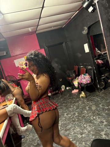 petite classy & sexy available 🍸 for you gentlemen ❤cum get enticed 😘 by the CLEANEST & SWEETEST🧼🧸 - 19 - 1