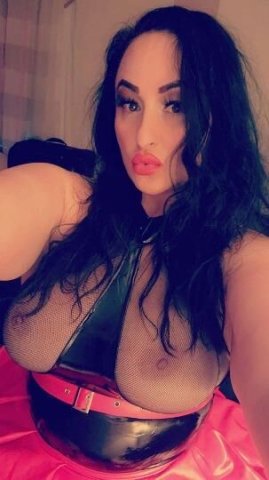 38DDD Milf Busty Curvy Brittany is back! Simply The Best - 41 - 1
