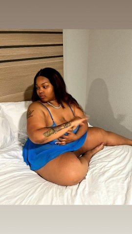 Ms.WaterWater 💦 Squirter - THICK 2 pops special all day - 24 - 1