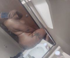Please Read Full Ad Cum See Me Papi - 30 - Image 1