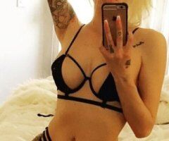San Fernando Valley escorts - Come see me tonight, the GFE p0rnstar, Emma Mae - 29