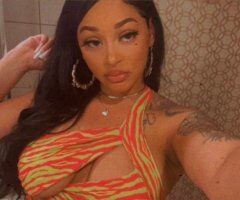 Polynesian Baddie 🩷🌴 Limited time ✨ Big booty freak 🍑💋 - 25 - Image 6