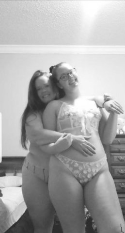 Momma and her little princess ✨ Available 24/7 - 46 - 1
