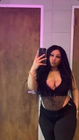 ask about specials IG cookieafterhrz - 24 - 1