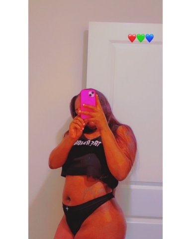i45 💕 Chocolate Overload ☺🍫 THICK IN ALL THE RIGHT PLACES 🍰 . Come Try It 🦋 - 28 - 1