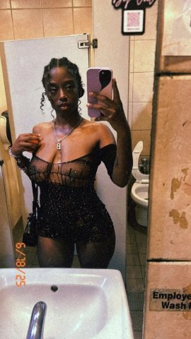 GRAND PRARIE /ARLINGTON 🍬 Your Sweet Escape Awaits… Play with Me 😈 — $100 Incall QV Special 💋 - 21 - 1
