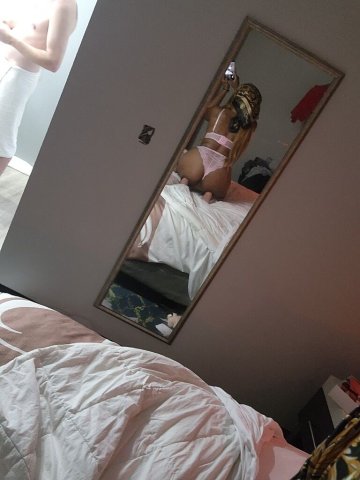Wanna make out before work - 29 - 1