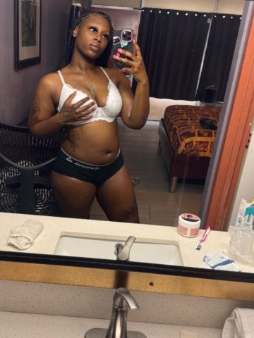 fine and sexyy ready to satisfy all your needs daddy💦😛 - 20 - 1