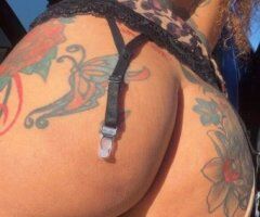 CUM HERE 💦 - 28 - Image 1