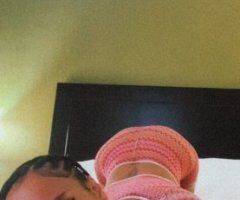 NEW IN TOWN‼ Dont miss out 💋💦Come get cozy with me 🌧💋 - 26 - Image 2