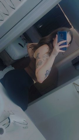 small petite white girl ready for you tn daddy 😍 - 27 - 1
