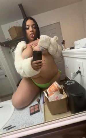 CARPLAY N OUTCALLS😍🏠 Specials 🩷🌞🌻Dont miss out, Real Thoat Goat 👅 Sweet LATINA🍑👸🏻 - 21 - 1