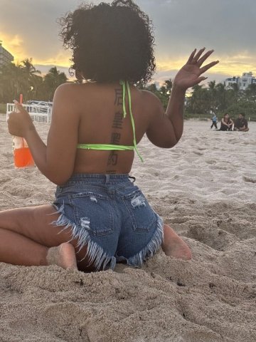 thick booty redbone just got in town - 24 - 1