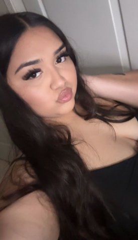 Emily is back in town come feel this amazing pussy - 21 - 1