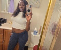 Wilmington escorts - Sweet Chocolate Mahogany - 38
